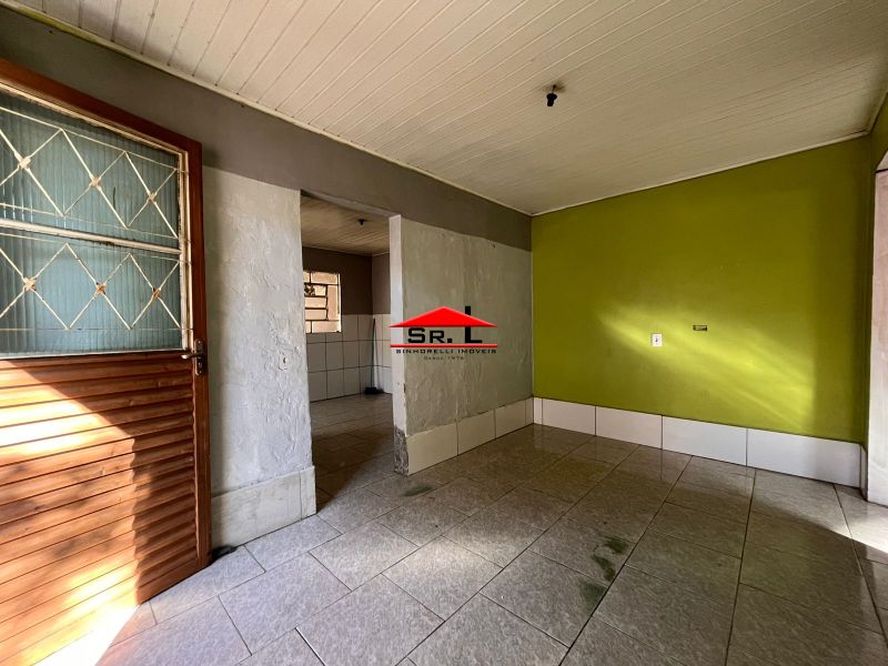 Casa/Fundos 1 Quarto no bairro SÃO VICENTE em GRAVATAI