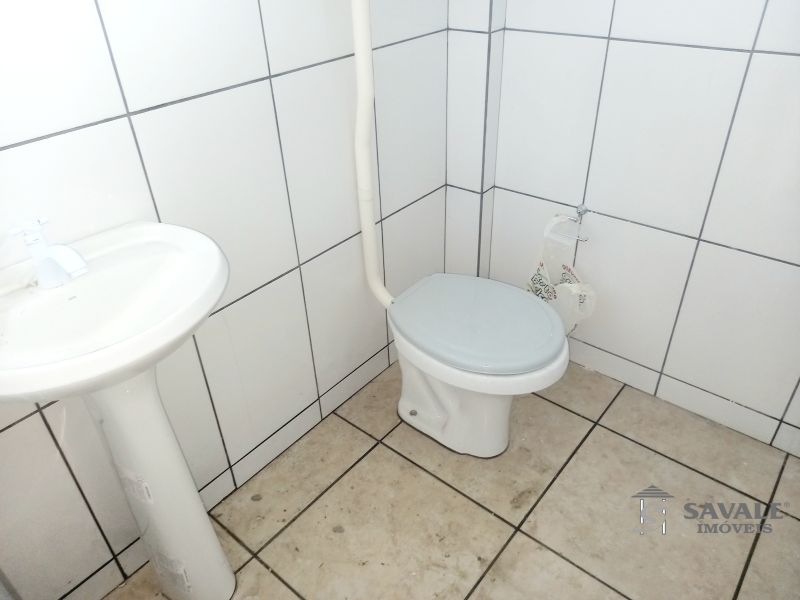 Pavilhão com 3 banheiros para alugar no bairro Pitangueiras, Santo Antonio da Patrulha
