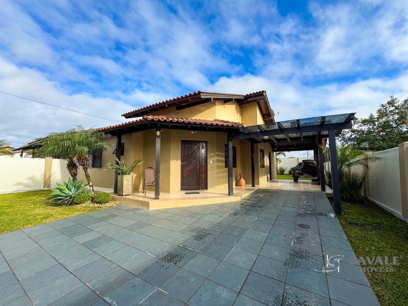 Casa com 3 quartos para alugar no bairro Osolopes, Santo Antonio da Patrulha