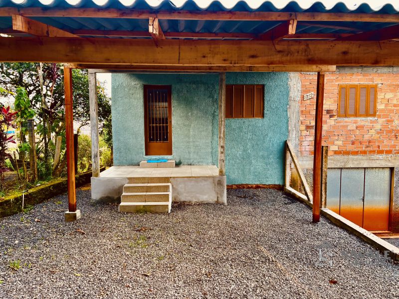 Casa com 3 quartos para alugar no bairro Cidade Alta, Santo Antonio da Patrulha