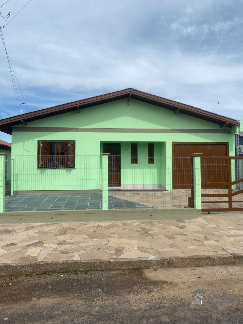 Casa com 2 quartos e 1 banheiro para alugar no bairro Jardim Pindorama, Santo Antonio da Patrulha
