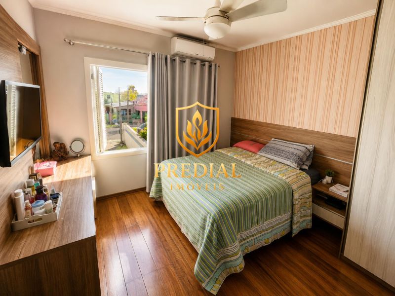 Casa com 3 Dormitórios, Amplo Pátio e Espaço Comercial em Localização Estratégica