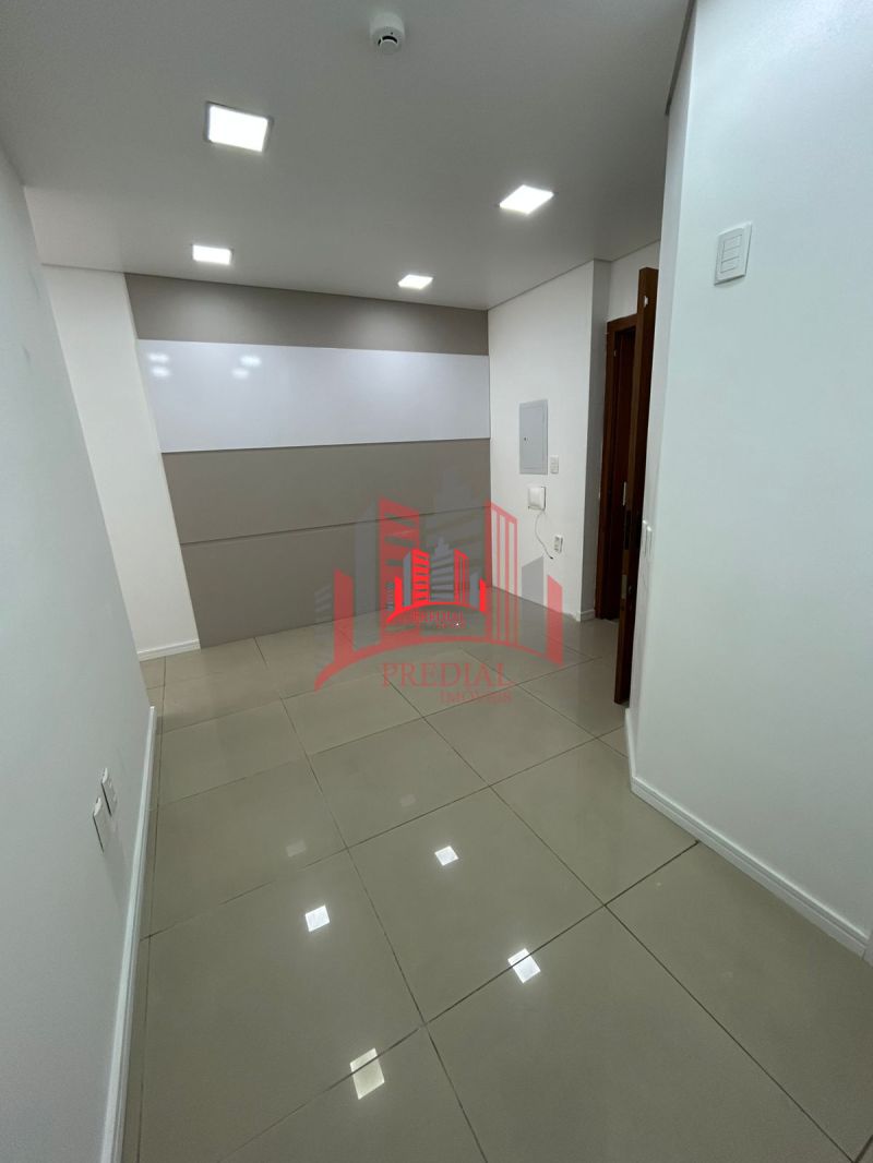 Sala com 1 banheiro e 60m² para alugar no bairro Centro, Canoas