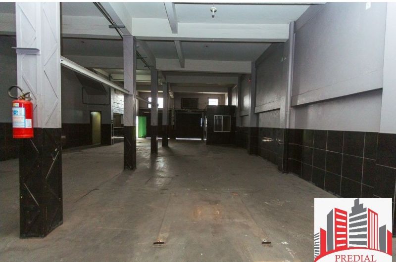 BAIXOU O ALUGUEL! PAVILHÃO COMERCIAL DE 250M² NA AV. GETÚLIO VARGAS POR R$ 6.000/MÊS