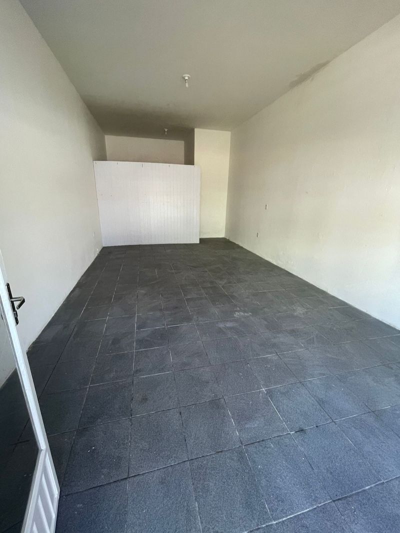 Loja com 1 banheiro e 40m² para alugar no bairro Mathias Velho, Canoas