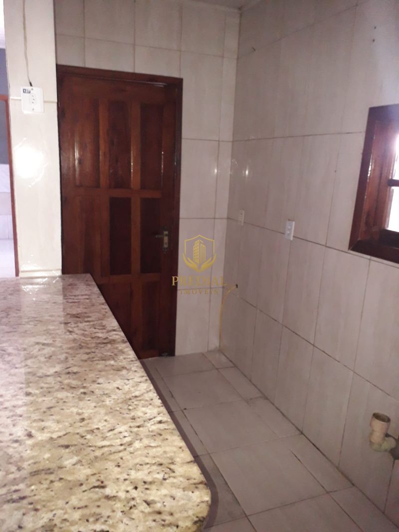 Pavilhão com 2 banheiros e 270m² para alugar no bairro Fátima, Canoas