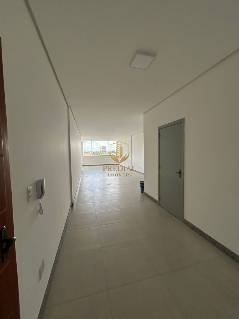 SALA COMERCIAL DISPONÍVEL PARA LOCAÇÃO NA AV BOQUEIRÃO EM CANOAS!