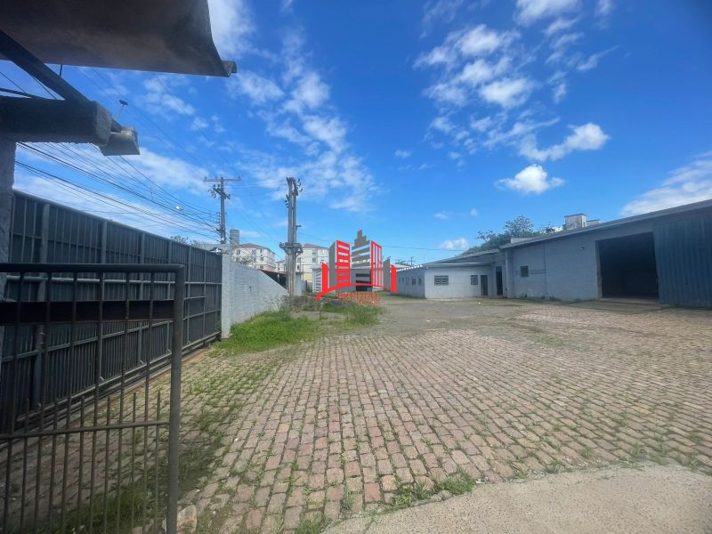 Oportunidade imperdível! Pavilhão no bairro Fátima com localização estratégica para o seu negócio.