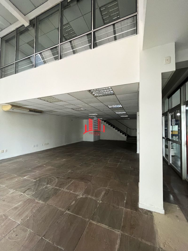 Loja 181m² no Centro de Canoas - ampla, moderna e com localização estratégica