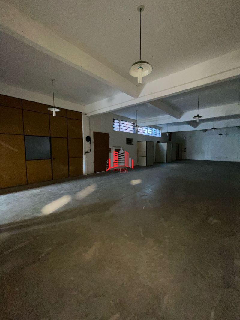 Prédio com 8 banheiros e 500m² para alugar no bairro São José, Canoas