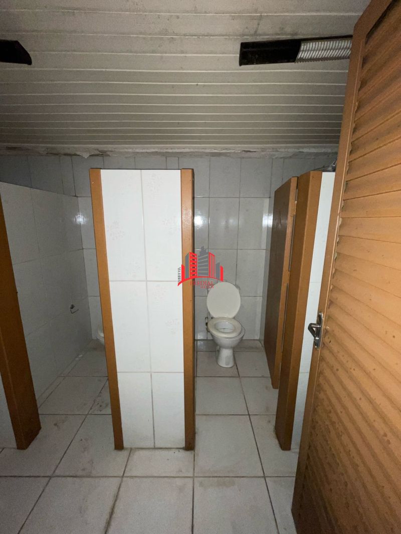 Prédio com 8 banheiros e 500m² para alugar no bairro São José, Canoas
