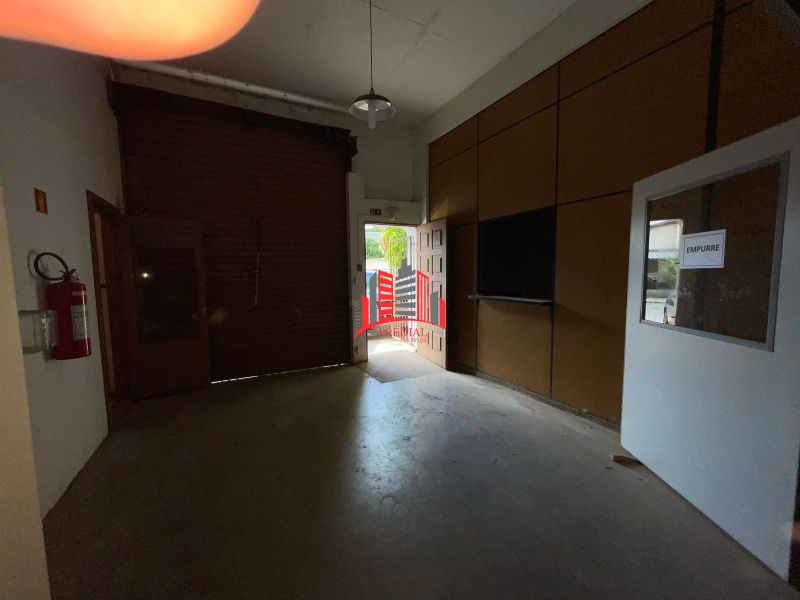 Prédio com 8 banheiros e 500m² para alugar no bairro São José, Canoas
