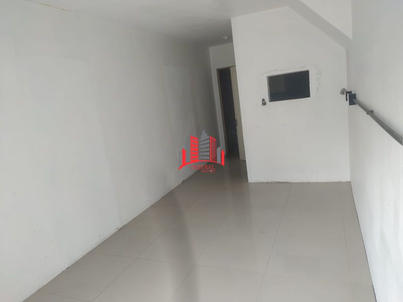 Loja com 1 quarto e 50m² para alugar no bairro Marechal Rondon, Canoas