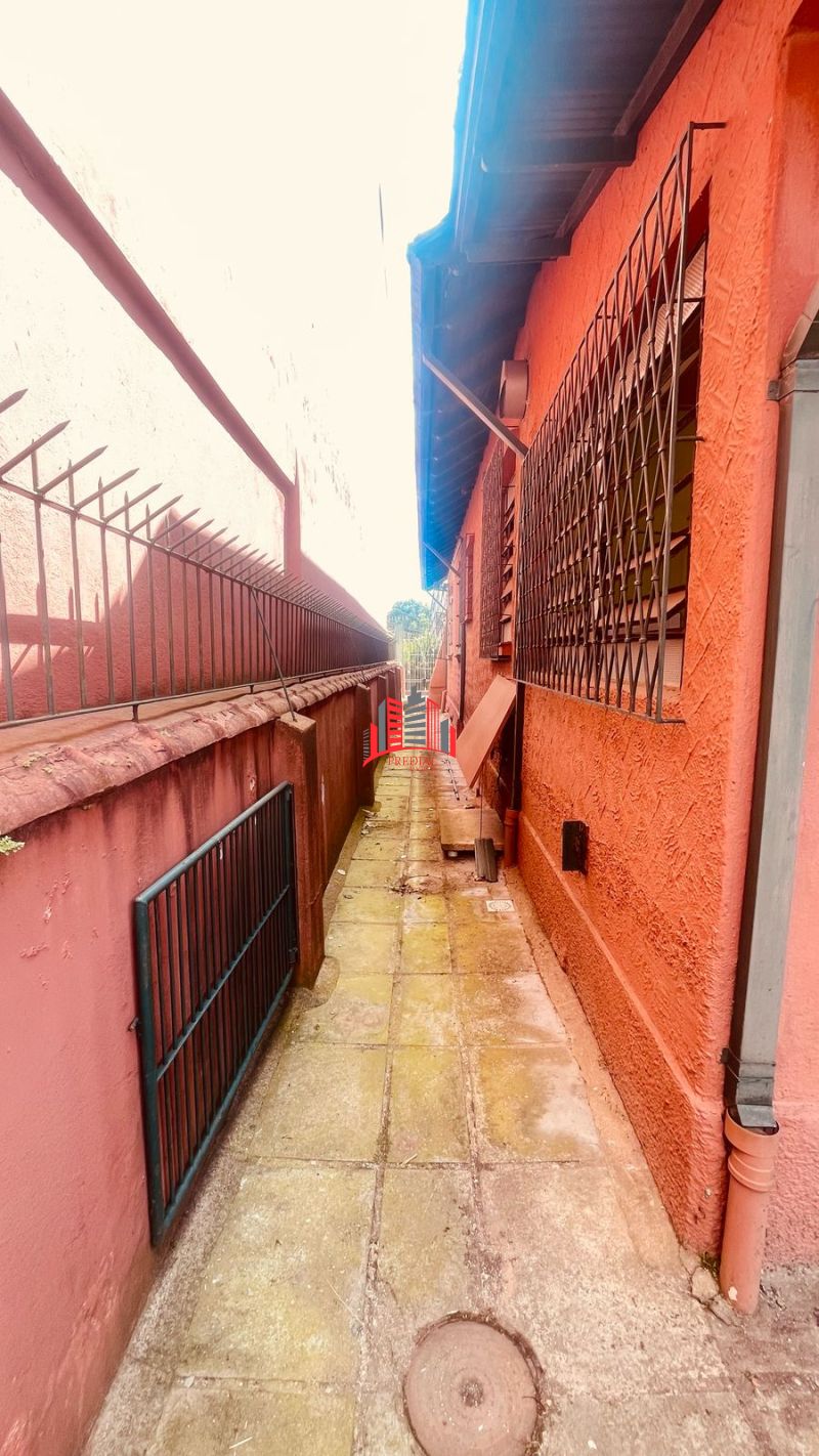 CASA COMERCIAL PARA LOCAÇÃO NO CENTRO DE CANOAS!