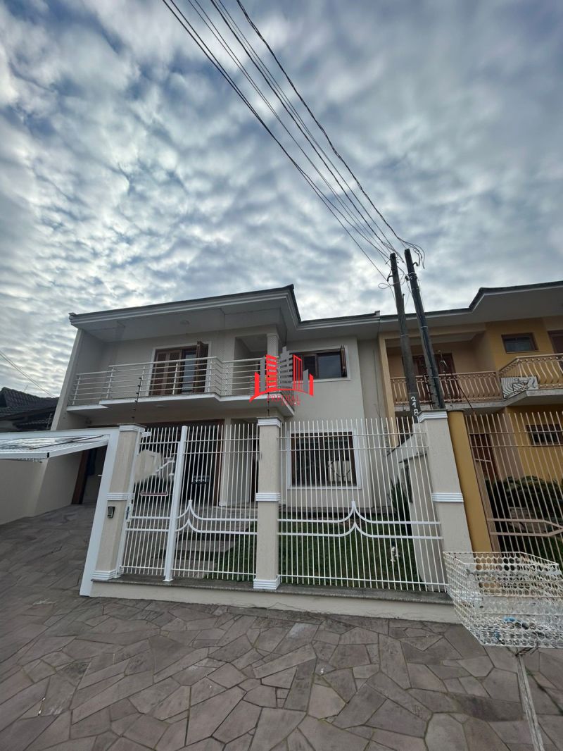 CASA 3 quartos  no ESTNCIA VELHA em CANOAS