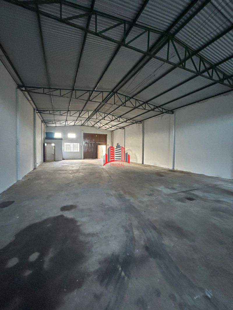 Pavilhão disponível para locação no bairro Mato Grande!