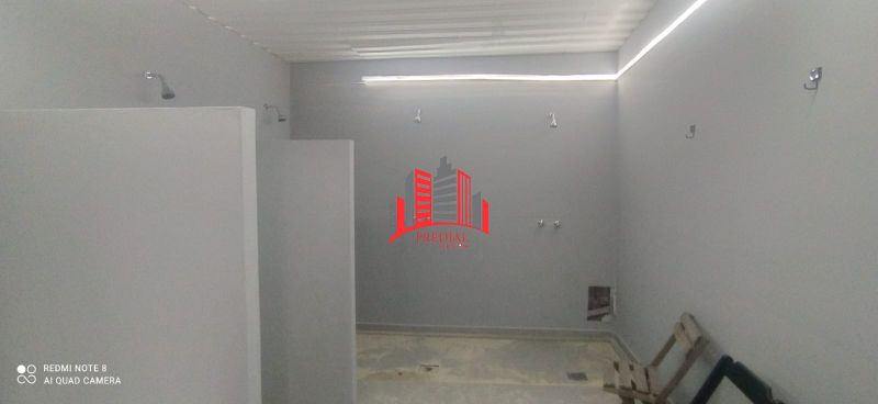 Terreno de 1.000 m² com 2 quadras de Beach Tennis, banheiros e área coberta para eventos