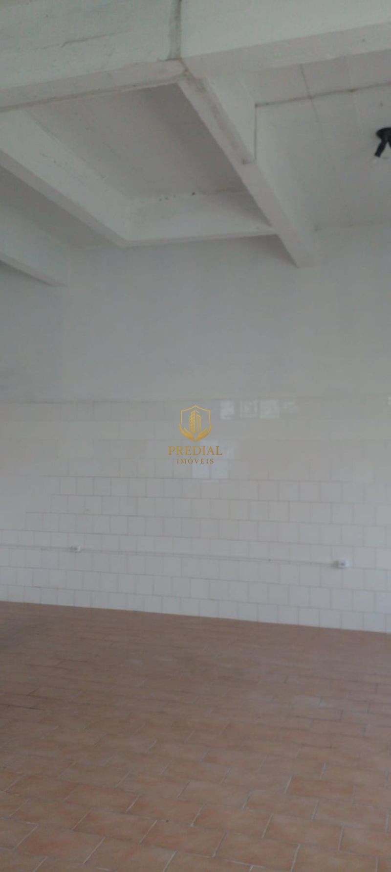 Loja Comercial 60m² para Locação Próxima ao Shopping Canoas e Estação Mathias