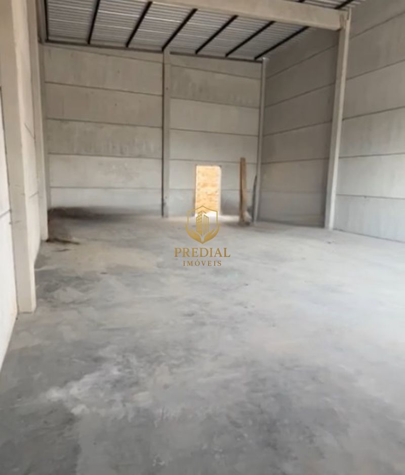 Pavilhão de 150 metros no Bairro Guajuviras: bonito e com bastante espaço