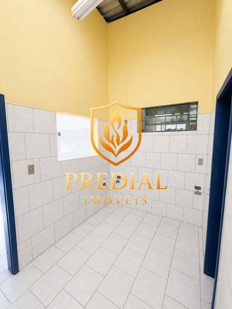 LOJA/PAVILHÃO DISPONÍVEL PARA LOCAÇÃO NA AV GUILHERME SCHELL AO LADO DA ESTAÇÃO E SHOPPING