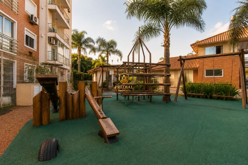 AP TERREO   NO CONDOMINIO BAVIEIRA