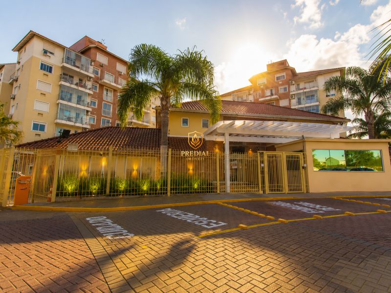 AP TERREO   NO CONDOMINIO BAVIEIRA
