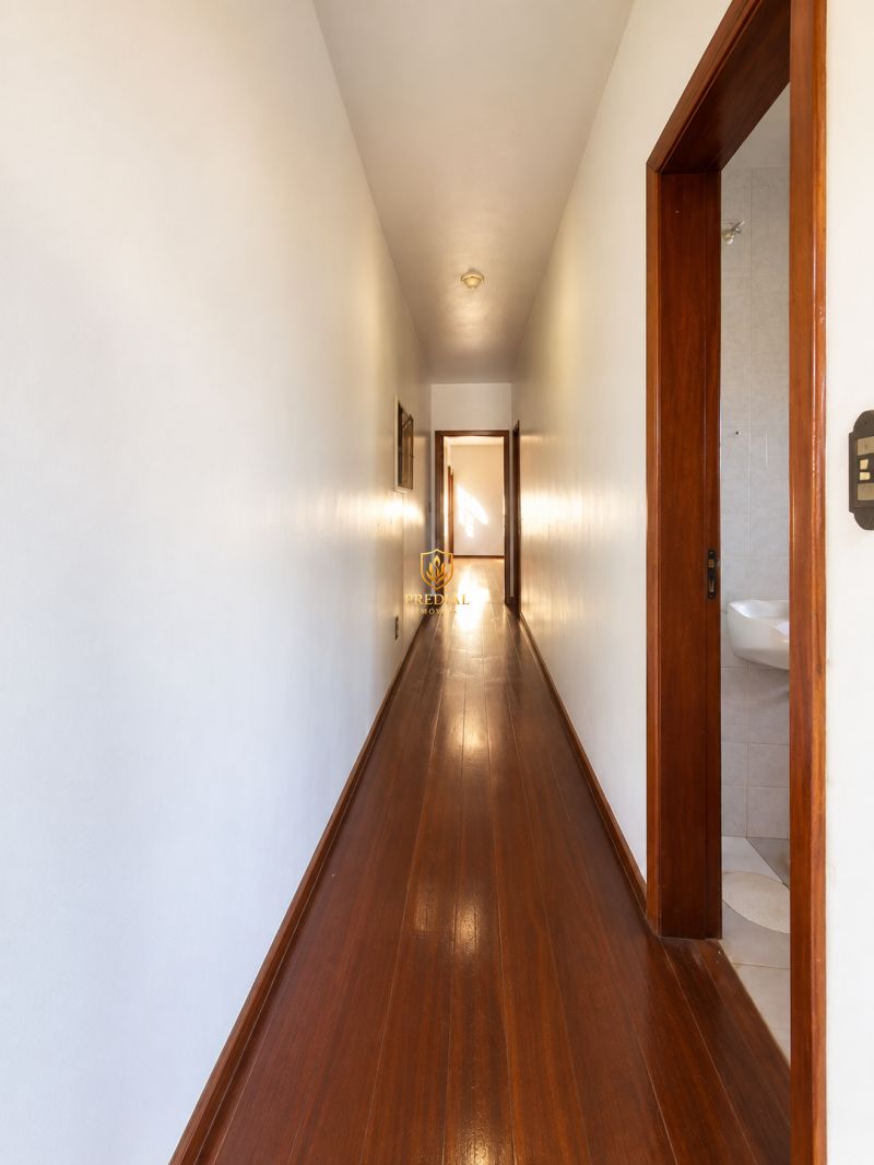 APARTAMENTO AMPLO NA AV. FARROUPILHA