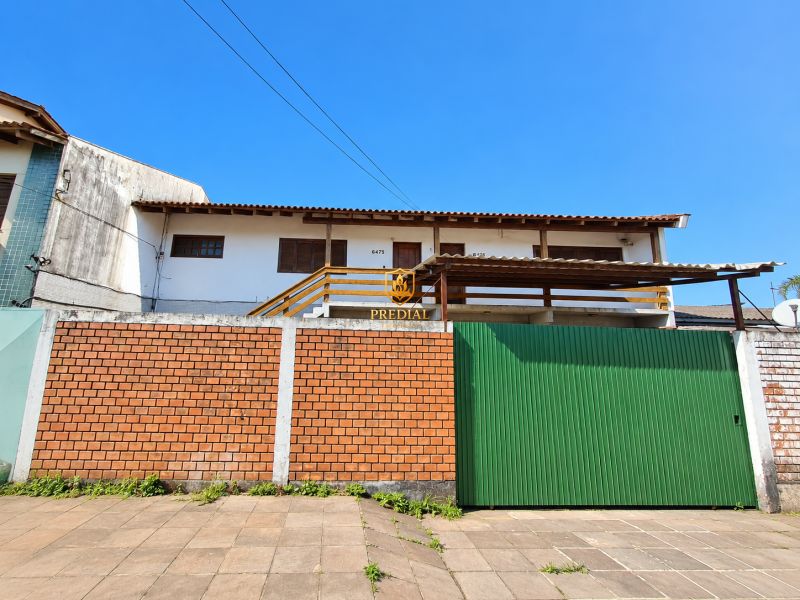 APARTAMENTO AMPLO NA AV. FARROUPILHA
