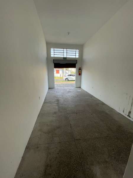Loja com 1 banheiro e 25m² à venda no bairro Fátima, Canoas