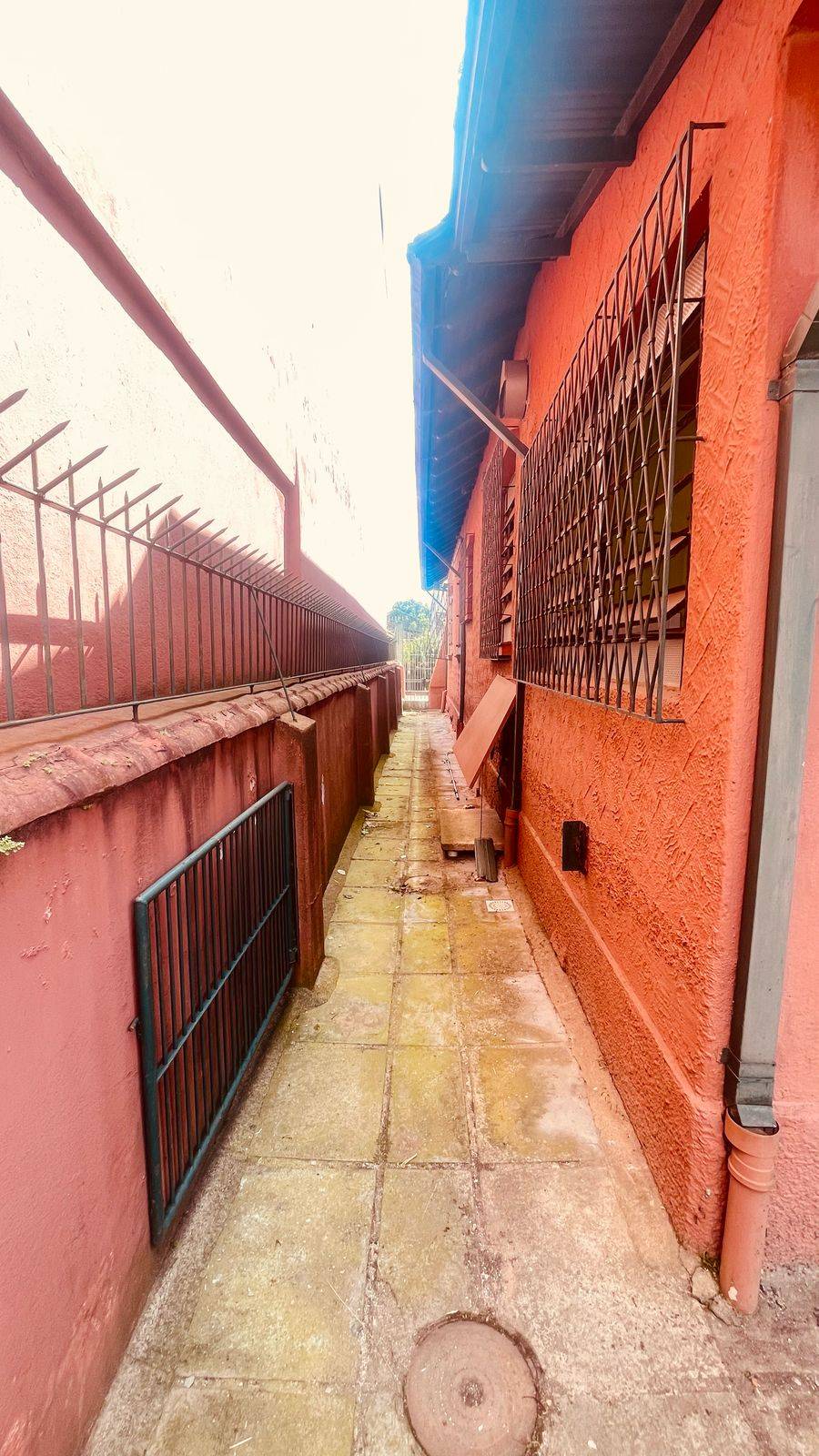 Casa com 4 quartos, 3 banheiros e 165m² à venda no bairro Centro, Canoas