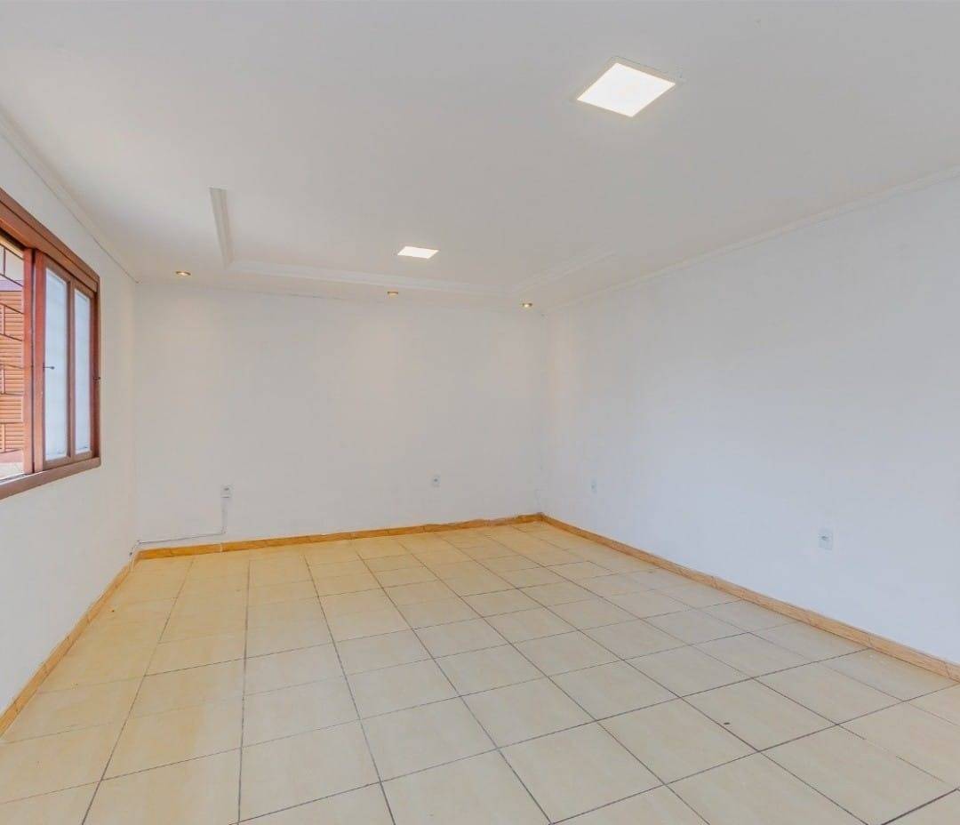 Casa com 4 quartos e 226m² à venda no bairro Nossa Senhora das Graças, Canoas